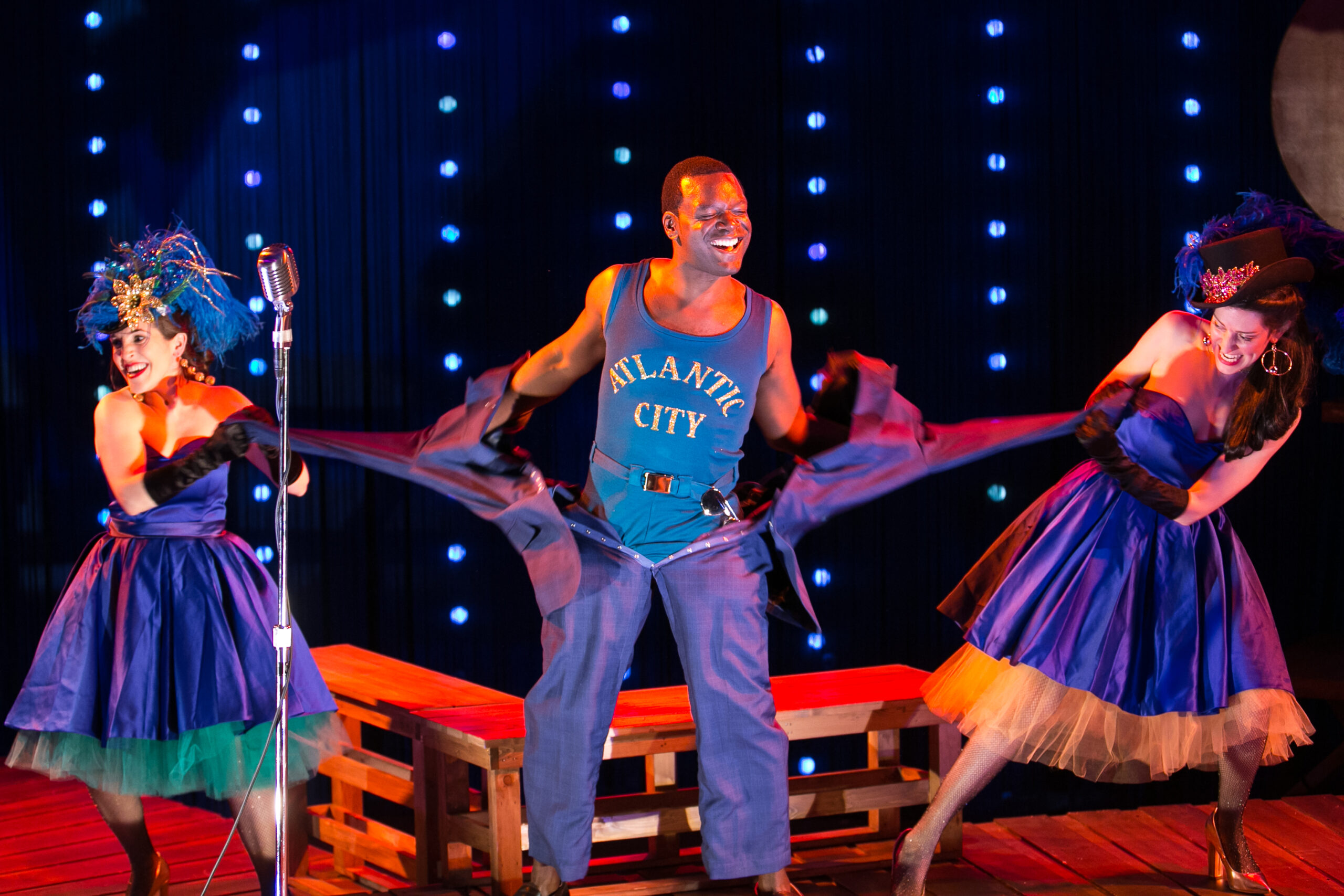 The Skin of Our Teeth, Constellation Theatre Company, photo: Daniel Schwartz