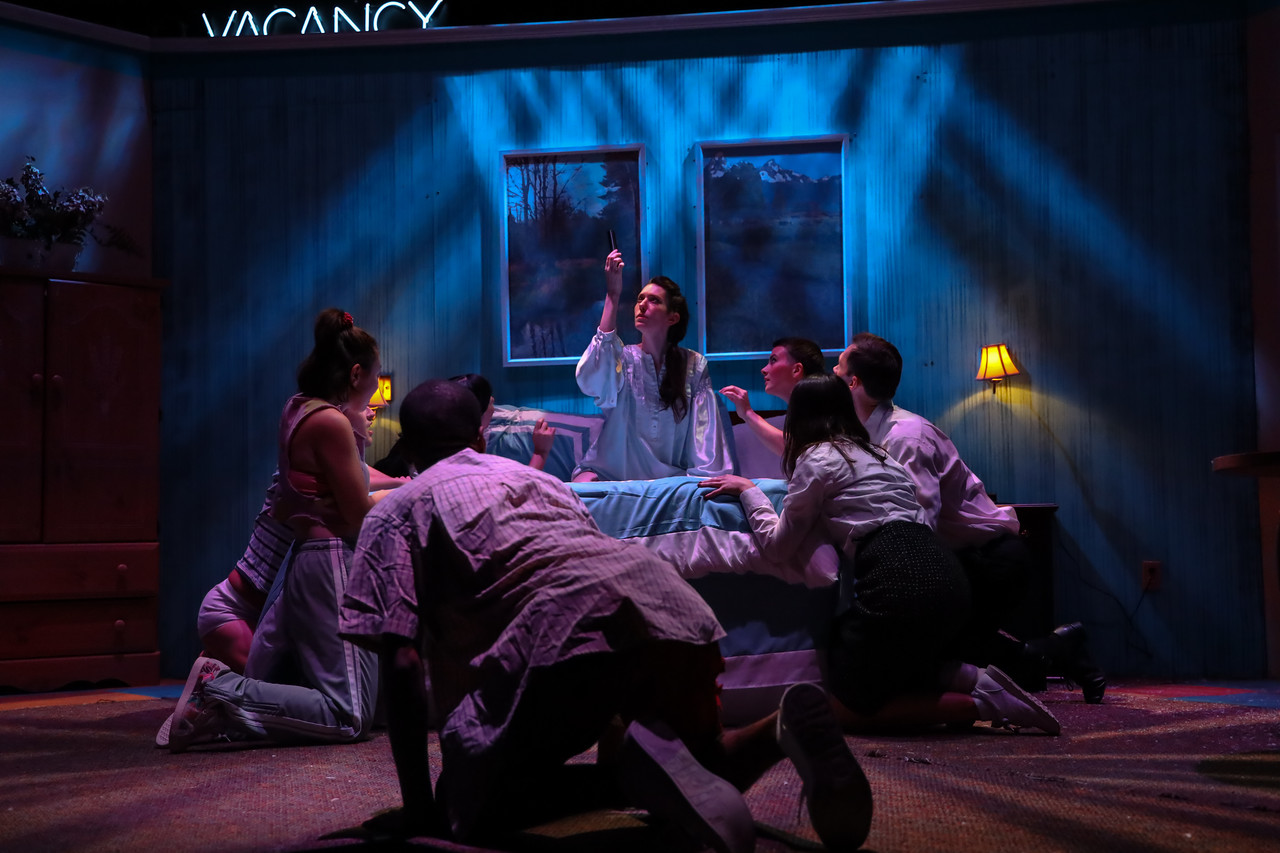 Crystal Creek Motel, Flying V, JayLee Photography